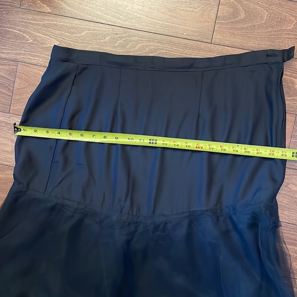 Black Satin midi skirt with tulle flounce - Picture 9 of 11